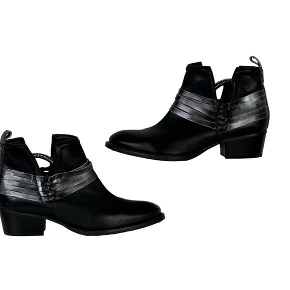 Diba Skyler Boots Women's SZ 8 Low Ankle Bootie Western Knotted Black Biker - Picture 3 of 11